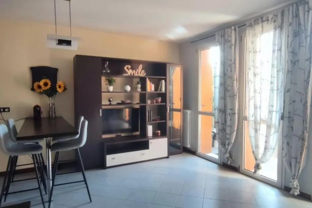 Glamour House, Comoda A Tutti I Servizi Apartment Parma
