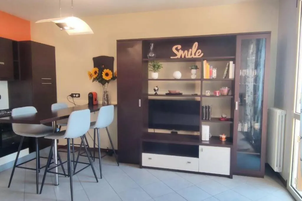 Glamour House, Comoda A Tutti I Servizi Apartment Parma