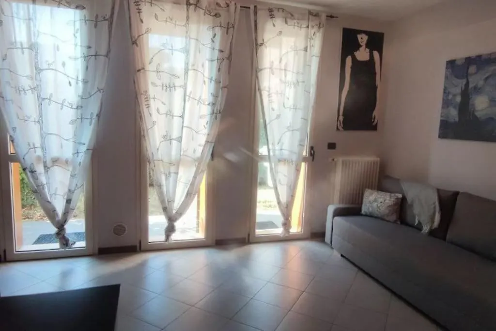 Glamour House, Comoda A Tutti I Servizi Apartment Parma