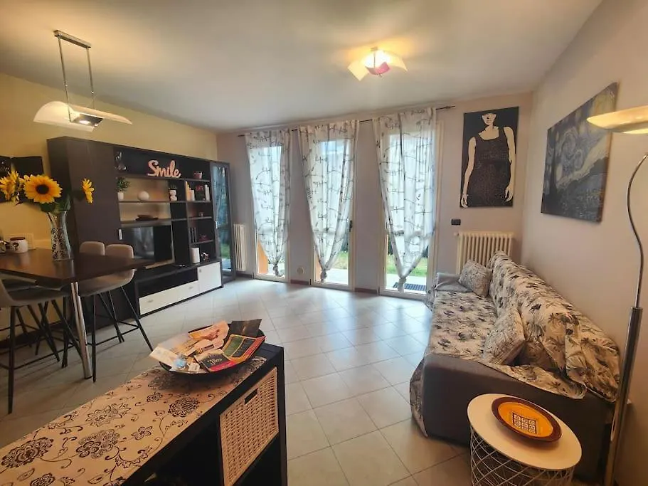 Glamour House, Comoda A Tutti I Servizi Apartment Parma