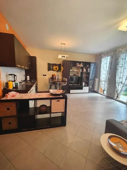 Glamour House, Comoda A Tutti I Servizi Apartment Parma 0*,