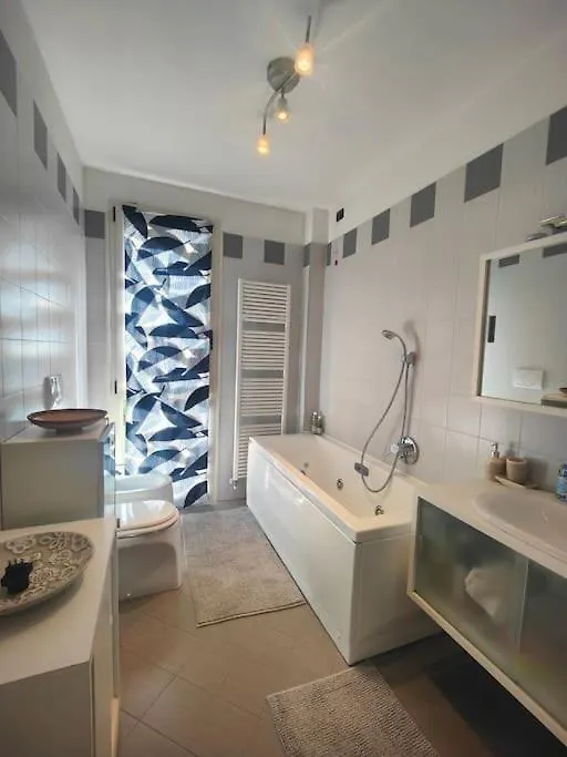Glamour House, Comoda A Tutti I Servizi Apartment Parma