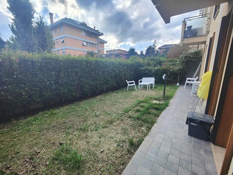 Glamour House, Comoda A Tutti I Servizi Apartment Parma