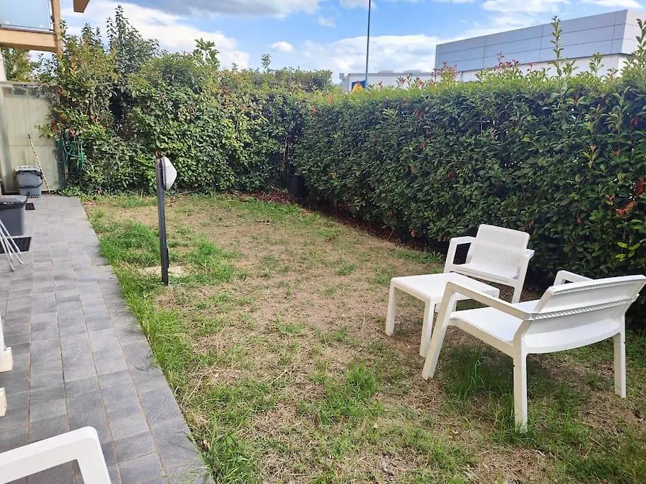 Glamour House, Comoda A Tutti I Servizi Apartment Parma