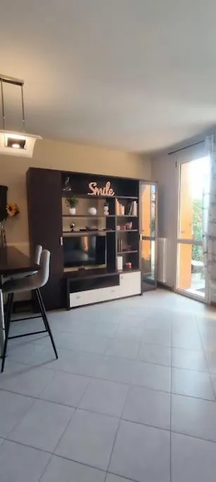 Glamour House, Comoda A Tutti I Servizi Apartment Parma 0*,